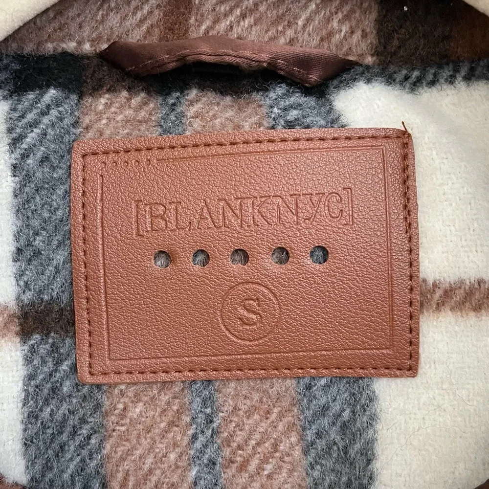 Blank NYC Plaid Cropped Shacket Shirt Jacket in All The Best Size Small - Picture 10 of 15